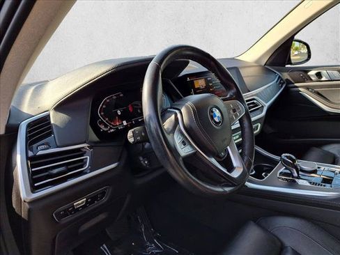 Used 2022 BMW X7 xDrive40i w/ Premium Package AWD/4WD image 10