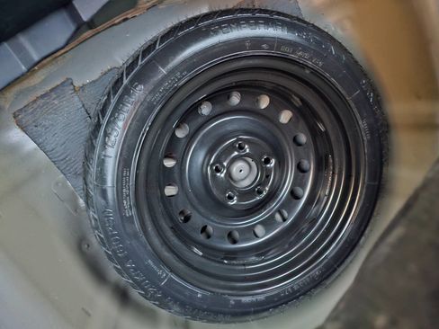 Used 2015 Kia Optima LX image 12