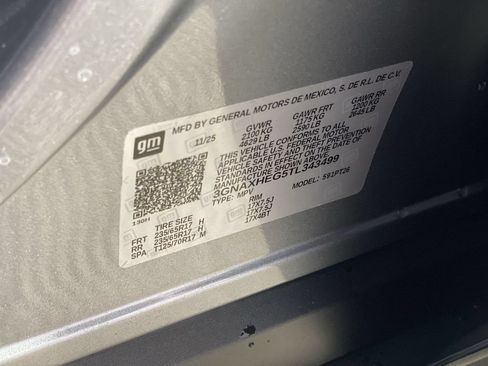Used 2026 Chevrolet Equinox LT w/ Convenience Package II FWD image 20