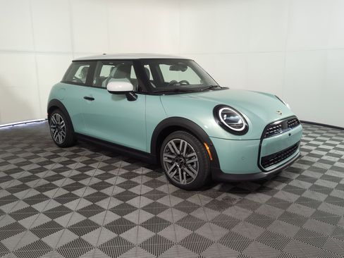 New 2026 MINI Cooper S image 5
