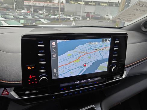 Used 2021 Toyota Sienna XSE w/ XSE Plus Package image 29