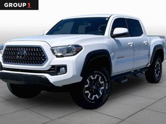 Used 2018 Toyota Tacoma TRD Off-Road video 1