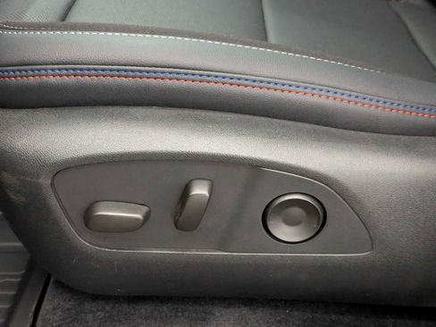 New 2026 Chevrolet Equinox EV RS image 18