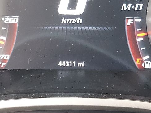 Used 2023 Dodge Challenger SRT Hellcat w/ Driver Convenience Group RWD image 2