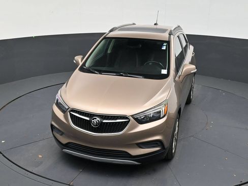 Used 2019 Buick Encore Preferred FWD image 19
