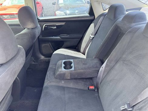 Used 2014 Nissan Altima 2.5 S FWD image 24