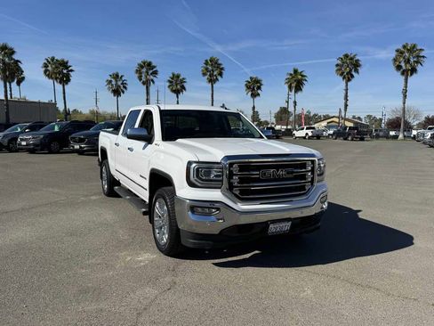 Used 2017 GMC Sierra 1500 SLT image 3