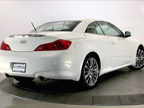 Used 2012 INFINITI G37 Convertible w/ Premium Pkg RWD image 11