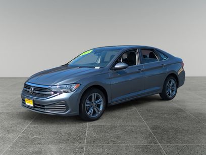 Used 2024 Volkswagen Jetta SE