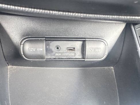 Used 2014 Kia Soul FWD image 14
