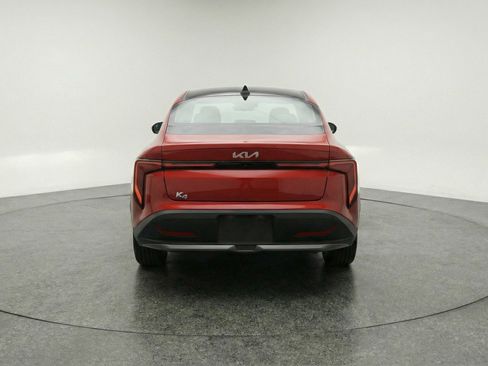 Used 2025 Kia K4 LXS image 7