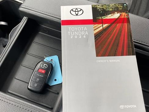Used 2024 Toyota Tundra Limited image 22