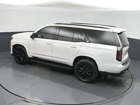 Used 2021 Cadillac Escalade Sport w/ LPO, Illumination Package AWD/4WD image 48