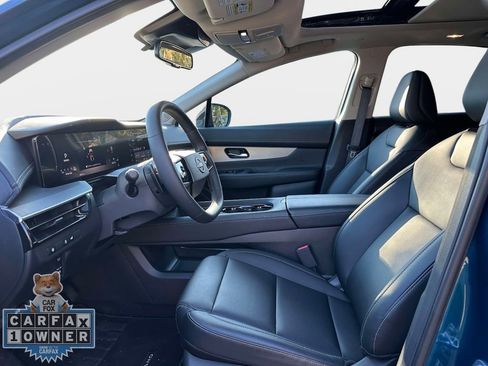 Used 2025 Nissan Murano SL AWD/4WD image 16