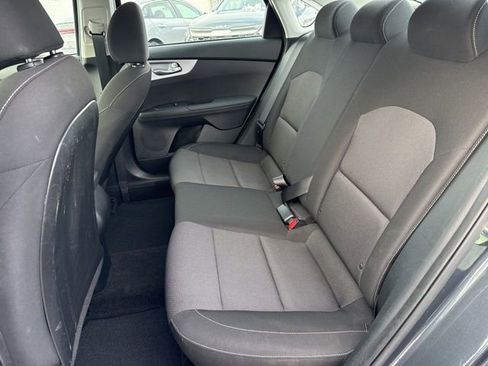 Used 2023 Kia Forte LXS w/ LXS Technology Package image 37
