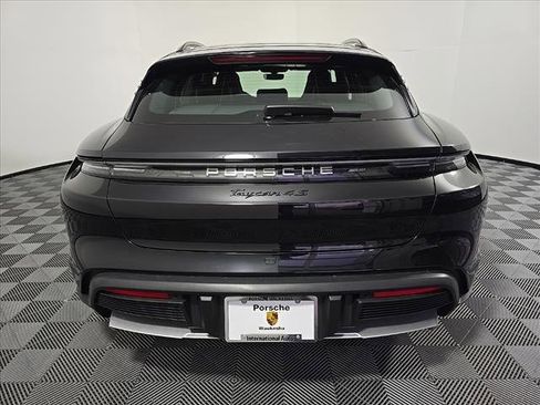 New 2025 Porsche Taycan 4S image 6