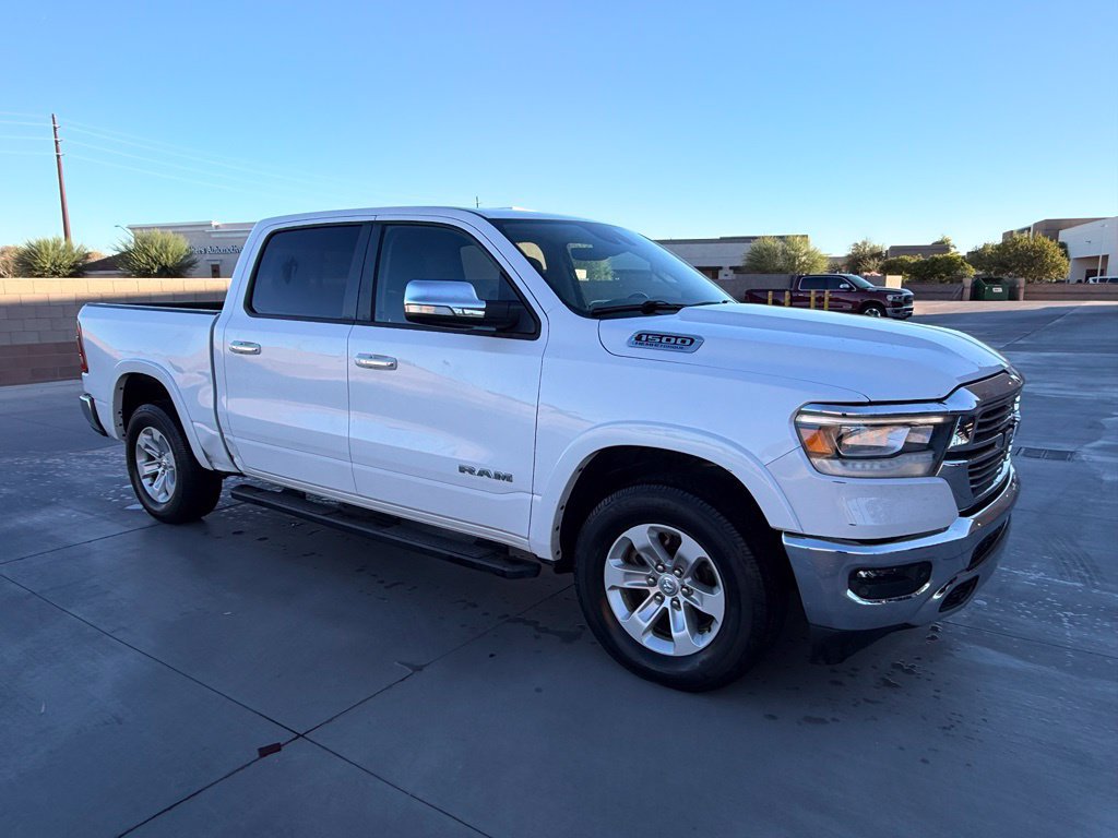Used 2022 RAM 1500 Laramie AWD/4WD image 3