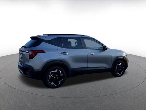 Used 2025 Kia Seltos S image 15