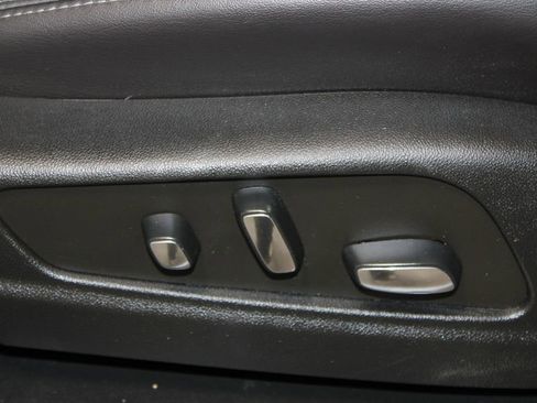 Used 2024 Cadillac XT5 Premium Luxury FWD image 23
