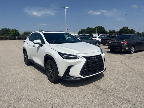 Used 2024 Lexus NX 350 AWD w/ Premium Package image 3