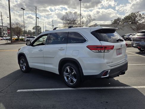 Used 2018 Toyota Highlander Limited Platinum w/ Protection Package #3 image 8