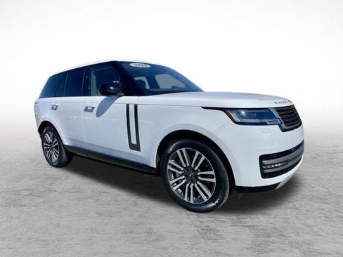 Certified 2023 Land Rover Range Rover SE AWD/4WD image 3
