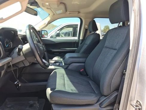 Used 2022 Ford Expedition XLT AWD/4WD image 8