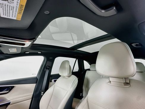 New 2026 Mercedes-Benz GLC 300 4MATIC image 24