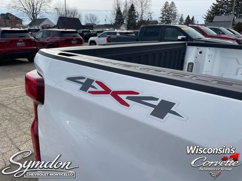 New 2025 Chevrolet Silverado 1500 LT AWD/4WD image 14