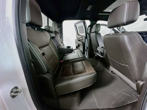 Used 2023 GMC Sierra 1500 Denali w/ Denali Reserve Package AWD/4WD image 11