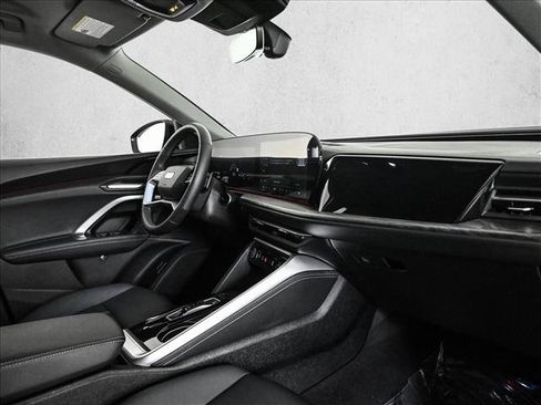 Certified 2025 Audi Q5 Premium w/ Convenience Package AWD/4WD image 22