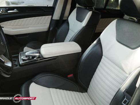 Used 2018 Mercedes-Benz GLE 43 AMG 4MATIC w/ Premium 3 Package image 20