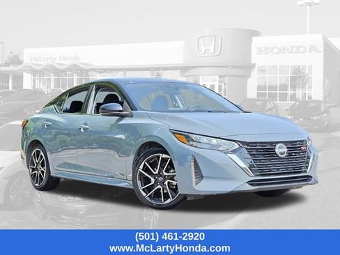 Used 2025 Nissan Sentra SR FWD image 20