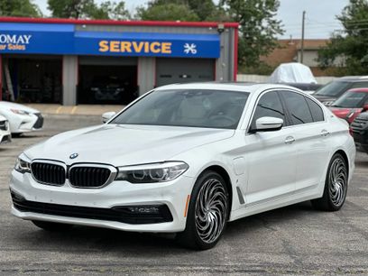 Used 2018 BMW 530e w/ Premium Package 2