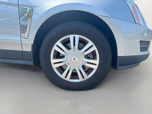 Used 2016 Cadillac SRX Luxury FWD image 10
