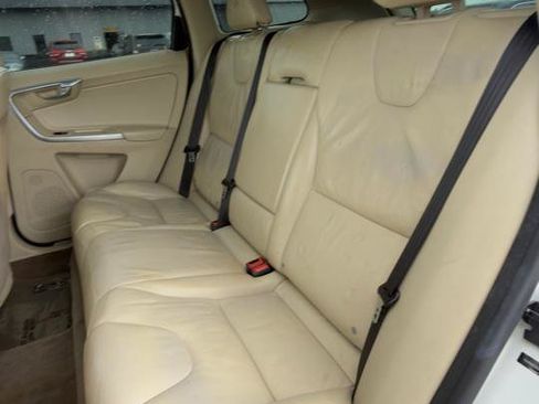 Used 2012 Volvo XC60 3.2 AWD/4WD image 38