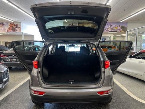 Used 2019 Kia Sportage LX FWD image 30