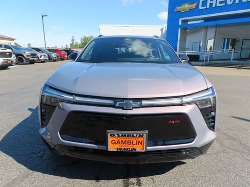 Used 2025 Chevrolet Blazer EV RS AWD/4WD image 2