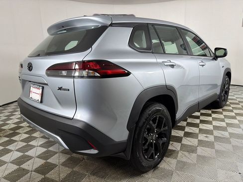 Used 2026 Toyota Corolla Cross L image 3