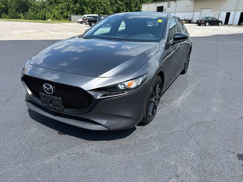 Used 2024 MAZDA MAZDA3 s FWD image 1