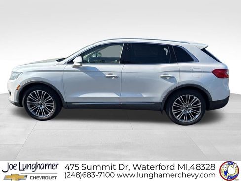 Used 2016 Lincoln MKX Reserve w/ Luxury Package FWD image 7
