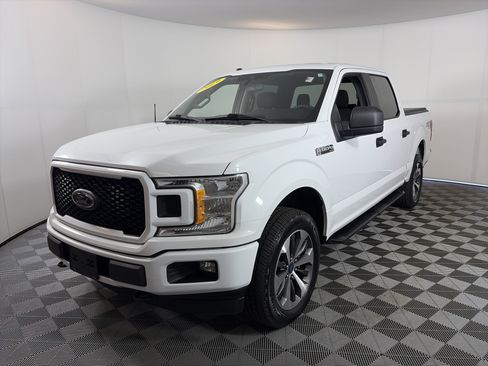 Used 2019 Ford F150 XL w/ Equipment Group 101A Mid AWD/4WD image 2