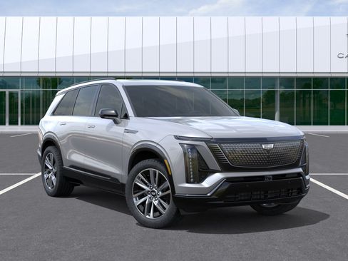 New 2027 Cadillac Vistiq Luxury w/ LPO, Floor Liner Package AWD/4WD image 7