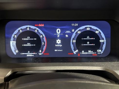 Certified 2024 Toyota Tacoma TRD Sport w/ TRD Sport Upgrade Package AWD/4WD image 31