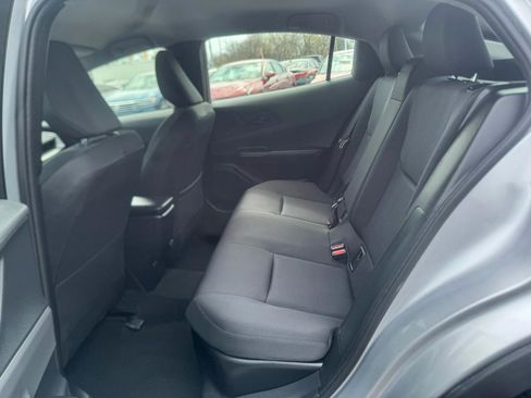 Used 2025 Toyota Prius LE image 21