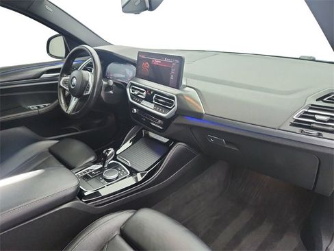Used 2022 BMW X4 xDrive30i w/ M Sport Package 2 image 24