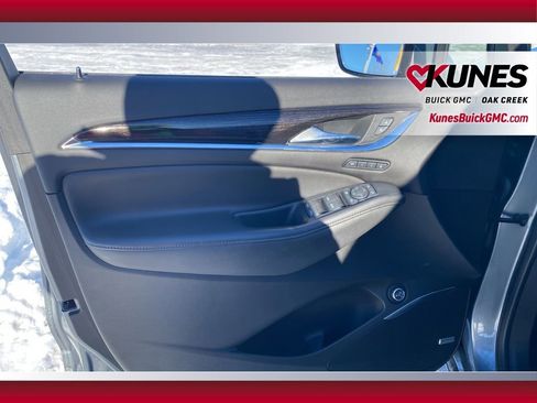 Used 2021 Buick Enclave Avenir w/ Avenir Technology Package image 7