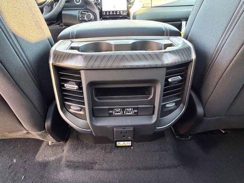 New 2026 RAM 1500 4x4 Crew Cab image 26