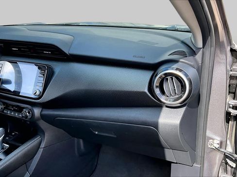 Certified 2024 Nissan Kicks S FWD image 17