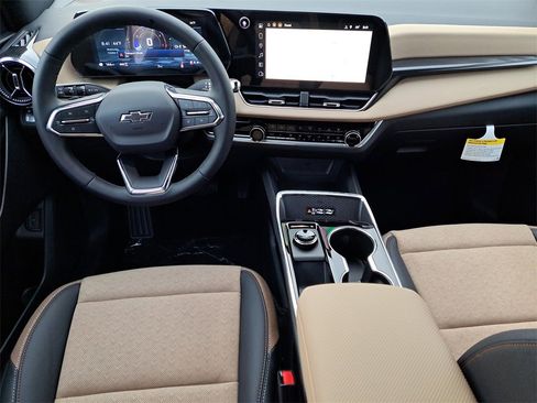 New 2026 Chevrolet Equinox ACTIV w/ Convenience Package III image 22